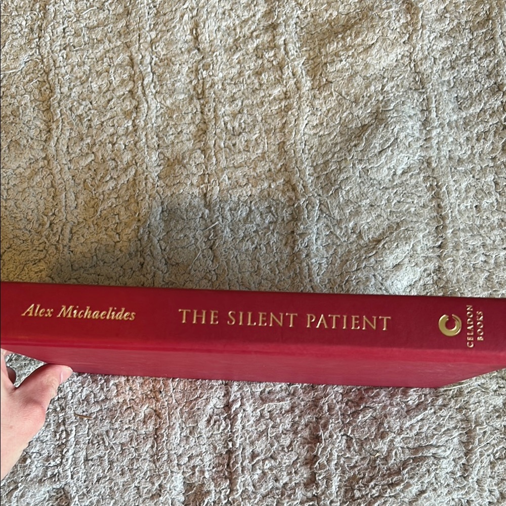 Red Book - The Silent Patient